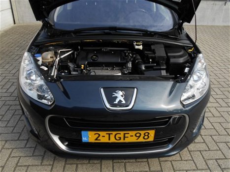 Peugeot 308 SW - 1.6 VTi Style Panoramadak / Navi / Clima / PDC / Cruise Control - 1