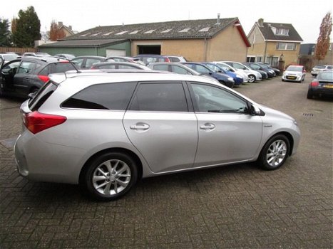 Toyota Auris Touring Sports - 1.8 Hybrid Lease+ - 1