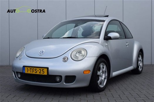 Volkswagen New Beetle - 2.3 V5 Highline Leer/stoelverwarming Airco Schuifdak - 1