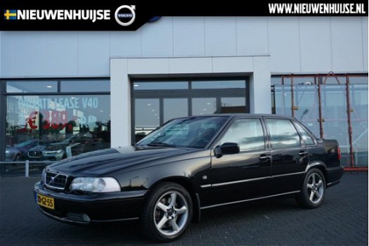 Volvo S70 - 2.3 T-5 240 pk Comfort Automaat YOUNGTIMER - 1