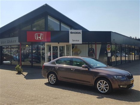 Skoda Octavia - 1.2 TSI 105pk Greentech Elegance Business Line - 1