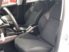 Peugeot 2008 - 1.2 PureTech Active