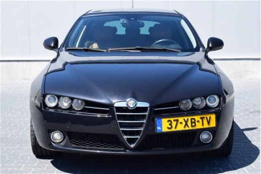 Alfa Romeo 159 Sportwagon - 3.2 JTS Q4 Q-Tr.TI |Automaat|Navi|Cruise|Clima|NAP| - 1