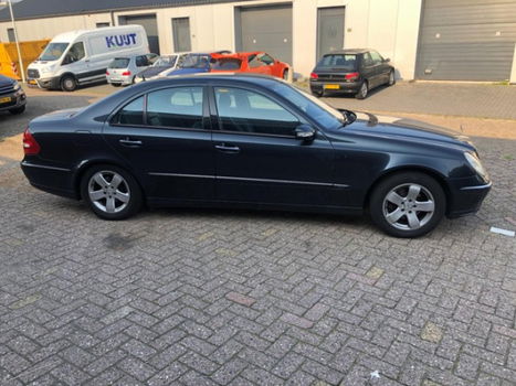 Mercedes-Benz E-klasse - 200 K. Avantgarde - 1