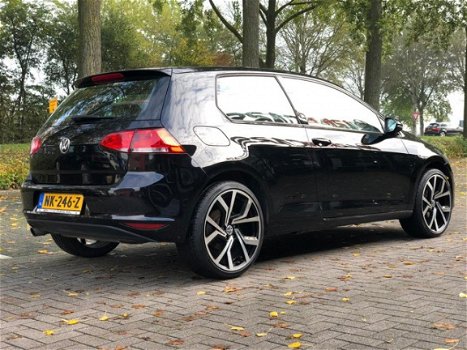 Volkswagen Golf - 1.2 TSI Connected Series - 1