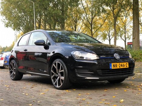 Volkswagen Golf - 1.2 TSI Connected Series - 1