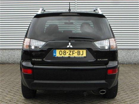 Mitsubishi Outlander - 2.4 Intro Edition 1500KG Trekvermogen - 1