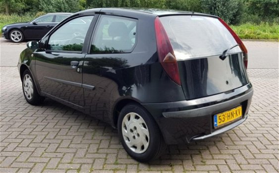 Fiat Punto - 1.2 2001 Zwart NAP*NIEUWE APK T/M 10-2020 - 1