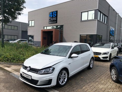 Volkswagen Golf - 2.0 GTD CAMERA/NAVI 2017 RIJDBAAR - 1