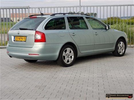 Skoda Octavia Combi - 1.2 TSI Ambition Bsn - 1