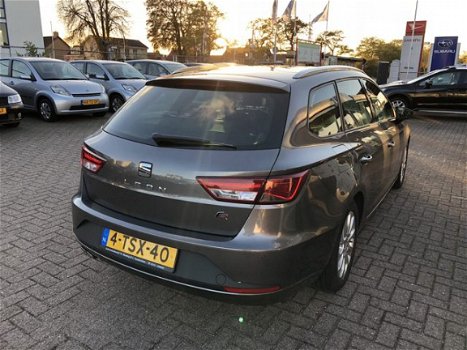 Seat Leon ST - 1.8 TSI FR Business Automaat | Navigatie | Leer | PDC | Panoramadak | 180 PK) - 1