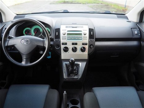 Toyota Verso - 1.6 VVT-i Terra | Airco | Trekhaak | Elektrisch Pakket | - 1
