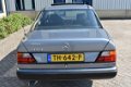 Mercedes-Benz 200-serie - 260 E (W124) Airco / Automaat / Schuifdak / 1e Eigenaar / NIEUWSTAAT - 1 - Thumbnail