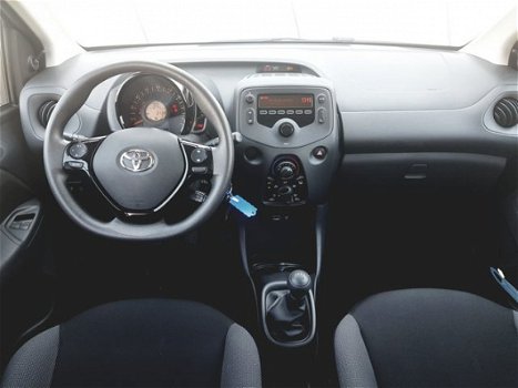Toyota Aygo - 1.0 VVT-i x-fun l Airco l Bluetooth - 1