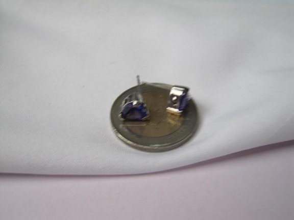 Oorbellen zilverkleurig paars kristal rijnsteen hartje 0.8x0.7 cm - Afbeelding 7
