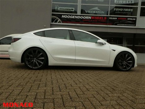 Tesla 3 20 inch complete set DIRECT leverbaar € 1689,- - 2