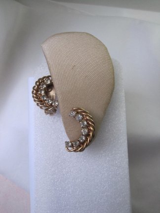 Oorbellen/kleding dress clips goudkleurig halve maan model met kristal rijnsteentjes 2.9x0.9 cm - nr. 1