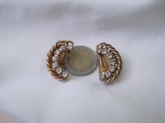 Oorbellen/kleding dress clips goudkleurig halve maan model met kristal rijnsteentjes 2.9x0.9 cm - Afbeelding 6