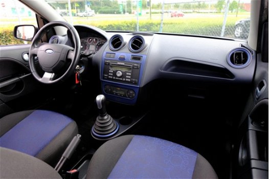 Ford Fiesta - 1.4-16V Futura XL 5-Deurs Clima/LMV/Dealer onderhouden - 1