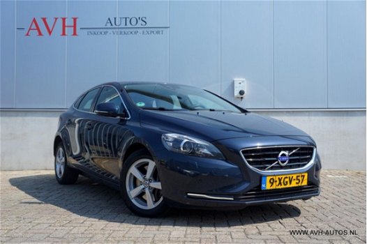 Volvo V40 - 2.0 D4 Momentum Business - 1