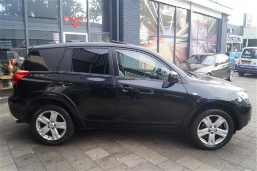 Toyota RAV4 - 2.2 D-Cat Dynamic / Clima / Cruise / Schuifdak - 1