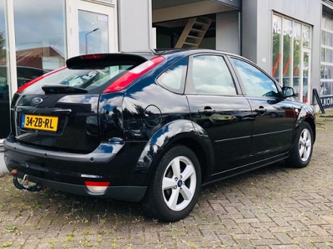 Ford Focus - 1.8-16V Ambiente Flexifuel NAVI, CLIMA, TOPSTAAT - 1