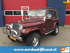 Jeep Wrangler - 4.2 BENZINE 4.2 CABRIOLET YOUNGTIMER MET AIRCO NW KAP APK 2021