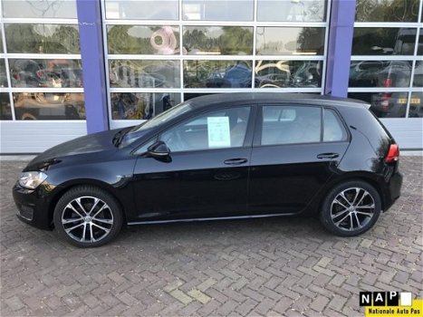 Volkswagen Golf - 1.6 TDI * EDITION * LEDER * NAVIGATIE - 1