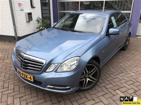 Mercedes-Benz E-klasse - 350 CDI Elegance * SCHUIFDAK * NAVIGATIE - 1