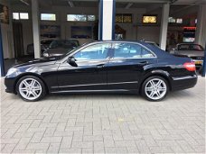 Mercedes-Benz E-klasse - 300 CDI/INCL. BTW-BPM/NL AUTO