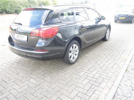 Opel Astra Sports Tourer - 1.4 Turbo Edition 140 pk Sports tourer - 1