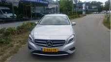 Mercedes-Benz A-klasse - 180 Edition Navigatie 4U3