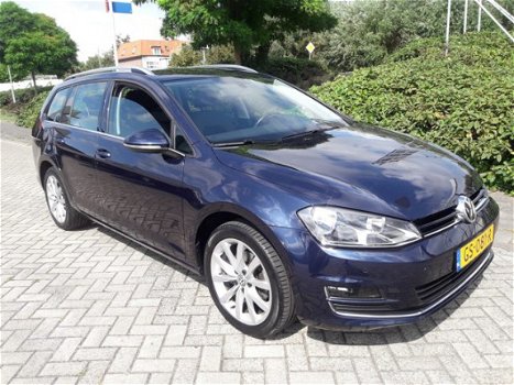 Volkswagen Golf Variant - 1.2 TSI Highline Panaromadak / Navigatie - 1