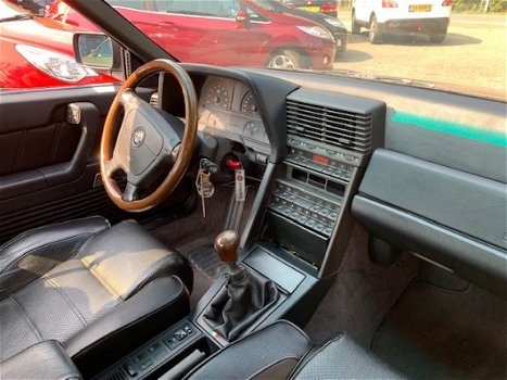 Alfa Romeo 164 - 3.0 SUPER V6 - 1