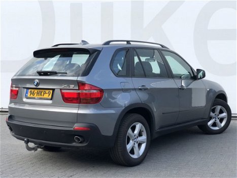 BMW X5 - 3.0d High Executive | Navigatie Professional | PDC Voor / Achter | Trekhaak | Comfortstoel - 1