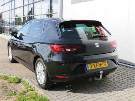 Seat Leon - 1.6 TDI Limited Edition II LED Leder Trekhaak Navi Clima PDC Cruise - 1