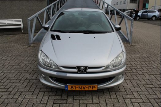 Peugeot 206 CC - 1.6-16V - 1