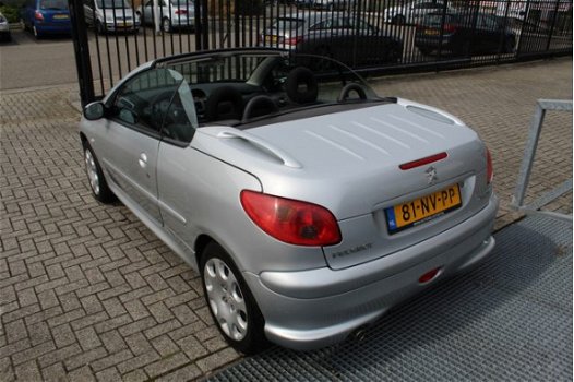 Peugeot 206 CC - 1.6-16V - 1