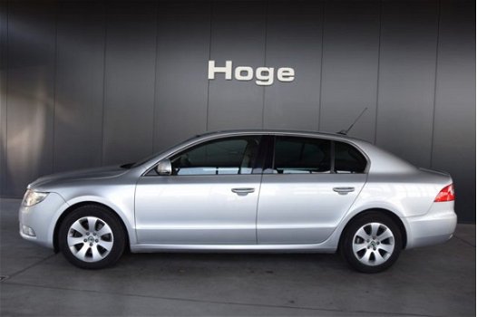 Skoda Superb - 1.9 TDI GreenLine Business Line Navigatie ECC PDC Inruil mogelijk - 1