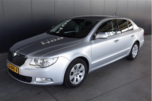 Skoda Superb - 1.9 TDI GreenLine Business Line Navigatie ECC PDC Inruil mogelijk - 1