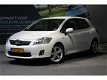 Toyota Auris - 1.8 Hybrid Dynamic Automaat 5-Drs - 1 - Thumbnail