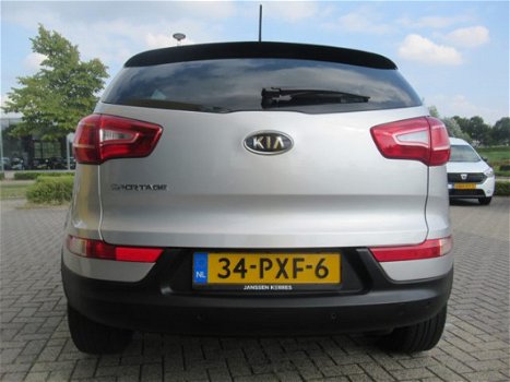 Kia Sportage - 2.0-16V X-ECUTIVE PLUS PACK Half Leder/Parkeerhulp/Climatic - 1