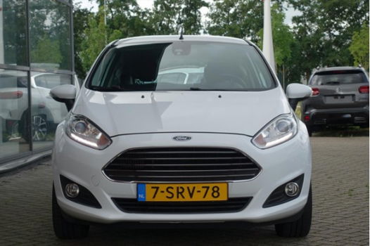 Ford Fiesta - 1.0 EcoBoost 100PK TITANIUM 3D - 1