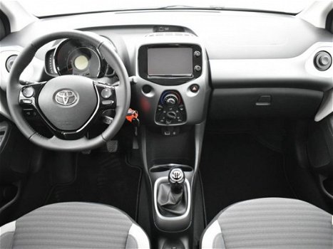 Toyota Aygo - 1.0 VVT-i x-play Demo Deal - 1