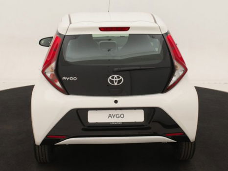 Toyota Aygo - 1.0 VVT-i x-play Demo Deal - 1