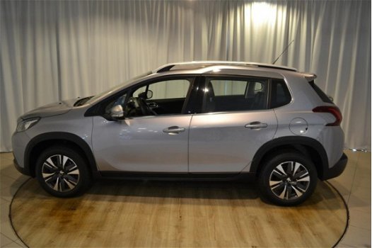 Peugeot 2008 - 1.2 PureTech 110 NAVI / CLIMAT / HALF LEER - 1