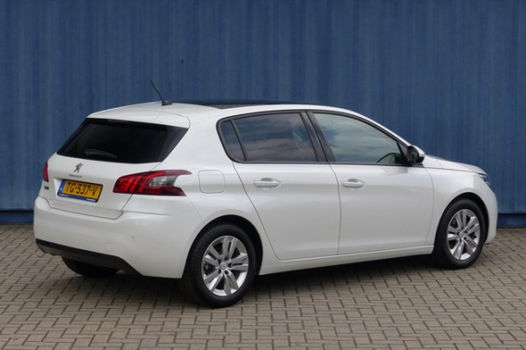 Peugeot 308 - 1.2 PureTech 110pk Sublime |Navigatie|Panoramadak|incl Trekhaakactie - 1