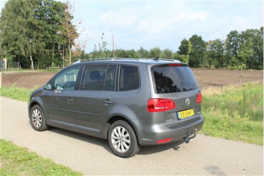 Volkswagen Touran - 2.0 TDI Highline BlueMotion Navi, ECC 5-persoons - 1