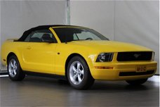 Ford Mustang Convertible - 4.0 V6 305 PK Cabrio / Youngtimer