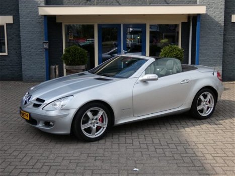 Mercedes-Benz SLK-klasse - 200 K. Automaat - Leder - Navigatie - 1